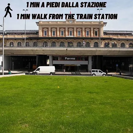 Appartement 350 M Dalla Stazione L Parcheggio Free L Nova Loft Parme
