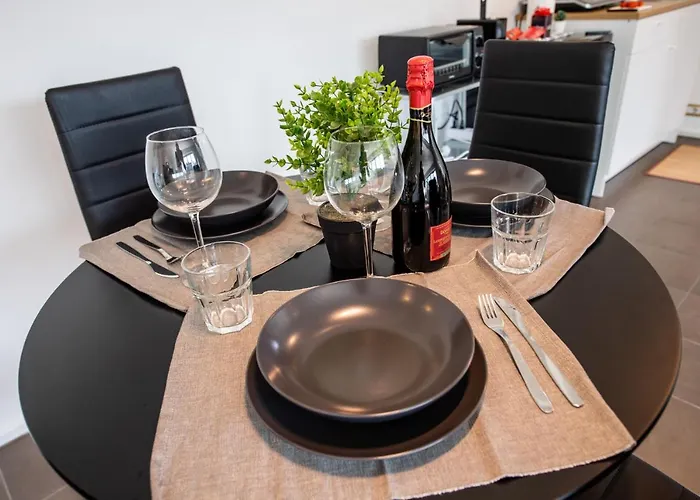 350 M Dalla Stazione L Parcheggio Free L Nova Loft Parme