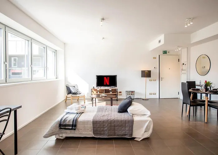 Appartement 350 M Dalla Stazione L Parcheggio Free L Nova Loft