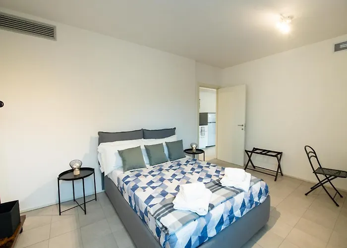 350 M Dalla Stazione L Parcheggio Free L Nova Loft Parme