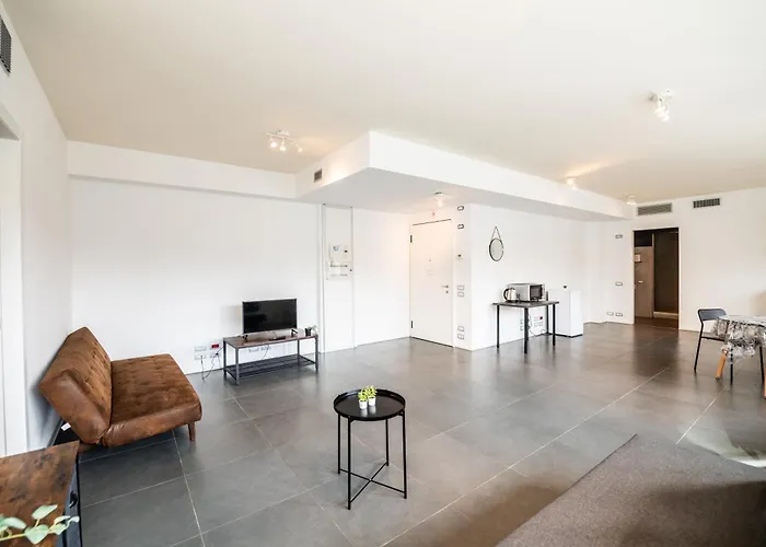 Appartement 350 M Dalla Stazione L Parcheggio Free L Nova Loft *