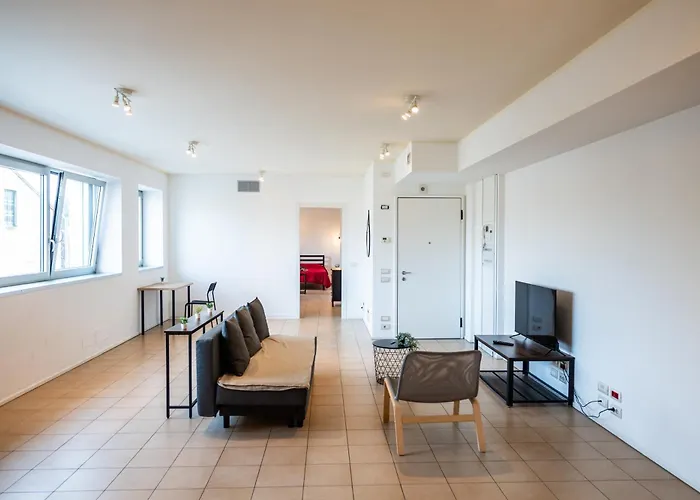 Appartement 350 M Dalla Stazione L Parcheggio Free L Nova Loft