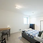 Appartamento 350 M Dalla Stazione L Parcheggio Free L Nova Loft *