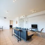 Appartamento 350 M Dalla Stazione L Parcheggio Free L Nova Loft
