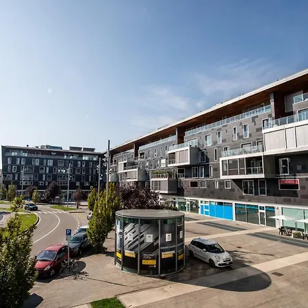 350 M Dalla Stazione L Parcheggio Free L Nova Loft Parma
