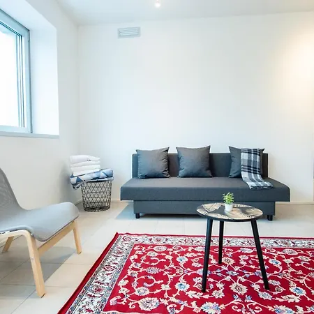 350 M Dalla Stazione L Parcheggio Free L Nova Loft Appartamento