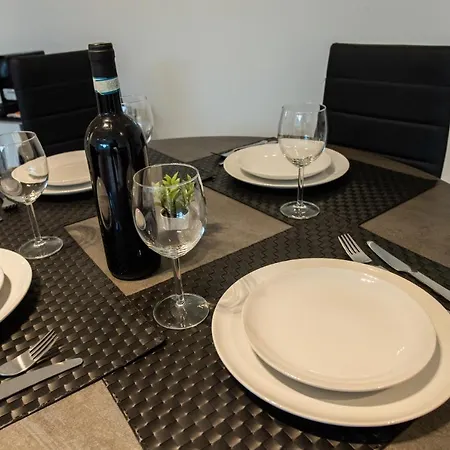 350 M Dalla Stazione L Parcheggio Free L Nova Loft *