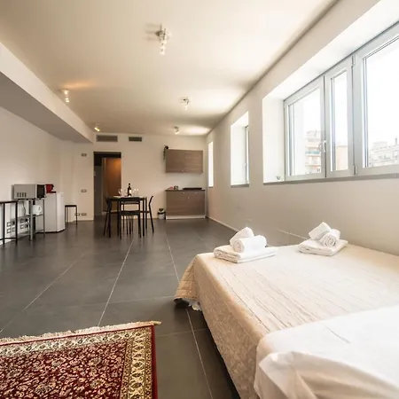 350 M Dalla Stazione L Parcheggio Free L Nova Loft Apartamento *