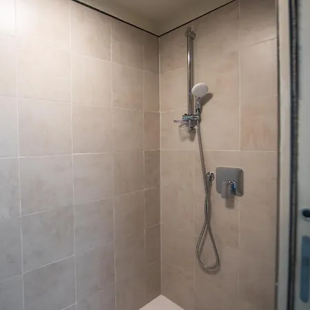 Apartmán 350 M Dalla Stazione L Parcheggio Free L Nova Loft Parma