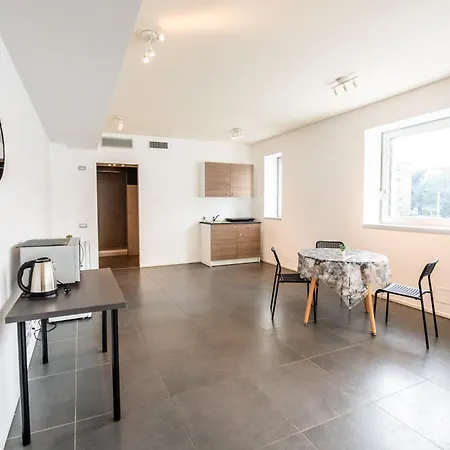 350 M Dalla Stazione L Parcheggio Free L Nova Loft *